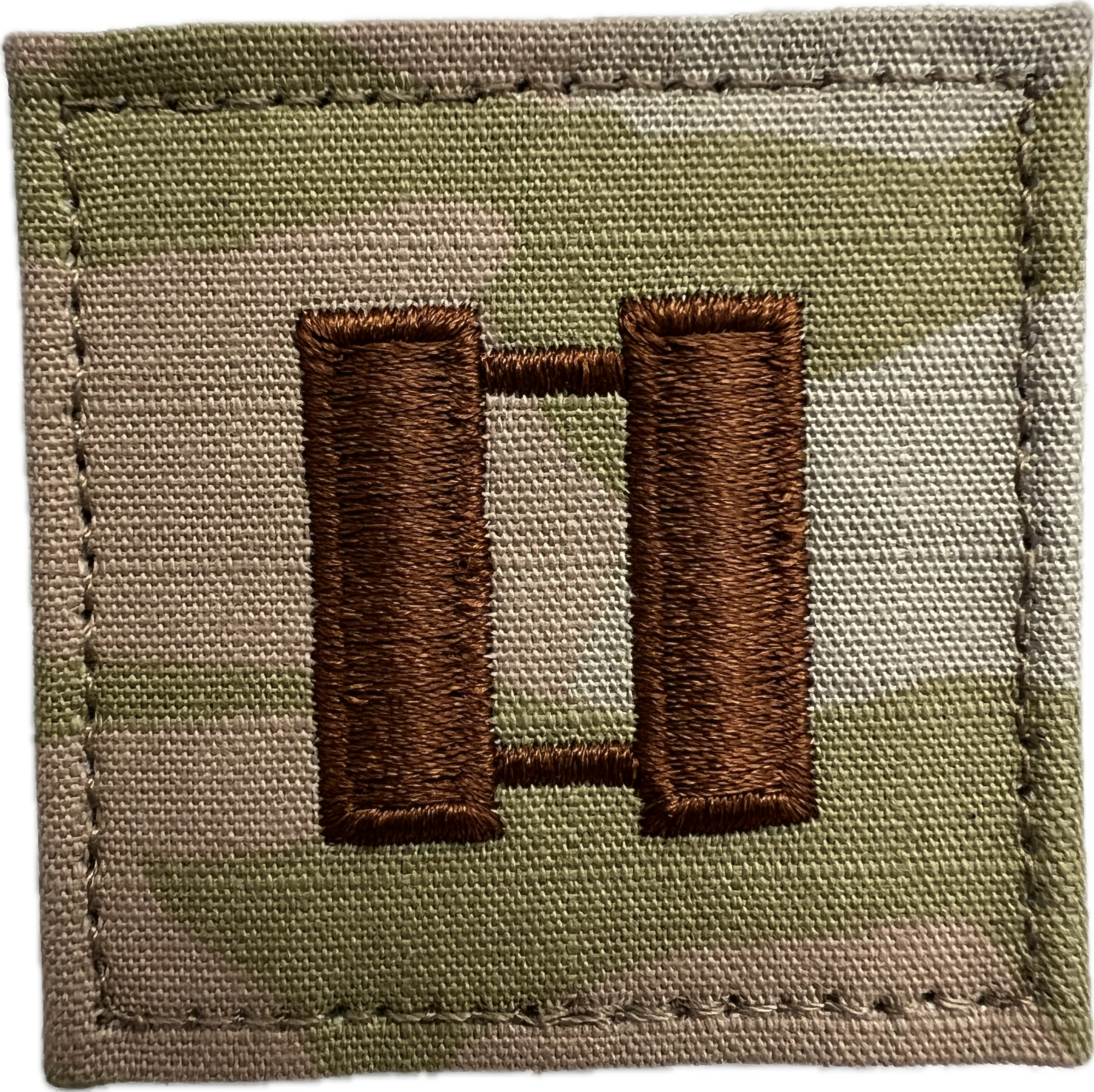 O3 Capt - U.S. AIR FORCE OCP RANK -- W/HOOK BACKING